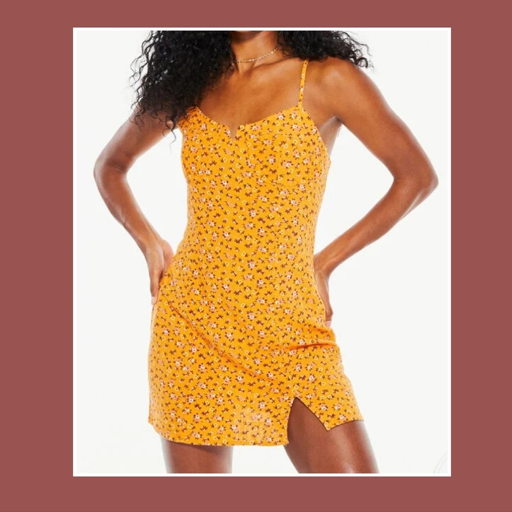 AEROPOSTALE FLORAL DRESS (clearance price)
